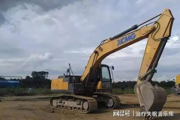 IM体育官网入口，我的工程机械网」21日重庆二手挖掘机市场嘉和重工挖掘机价格